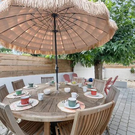 A 400m De La Plage, Maison Renovee Pour 6 بيت للعطل